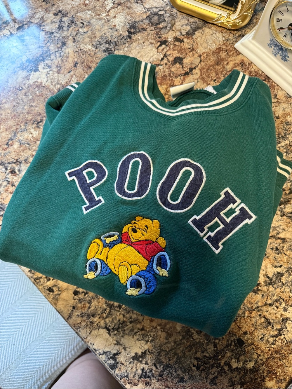 Vintage Disney Winnie the Pooh crewneck